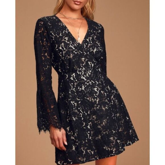 NWT Lulu’s With All My Heart Black Lace Long Sleeve Wrap Dress XS - Picture 1 of 13